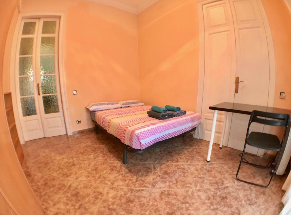 Plaza Espana Central Apartment Барселона Екстериор снимка